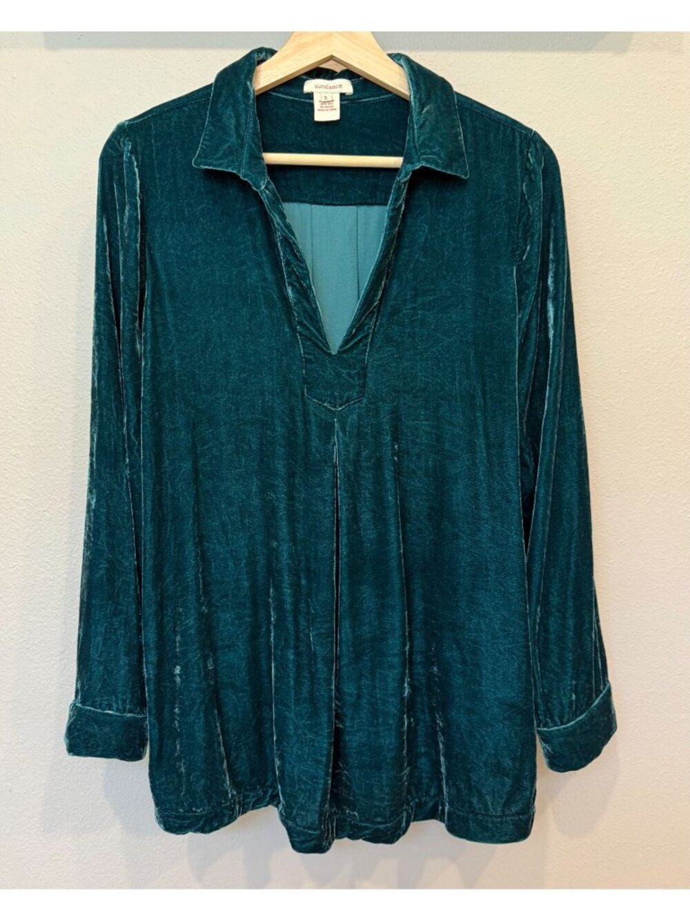 Sundance Nuance Green Velvet Silk Blend Tunic Blouse Small Long Sleeves Boho
